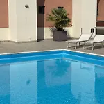 Mansarda Del Gallo Attico Vista Con Piscina Apartmán *