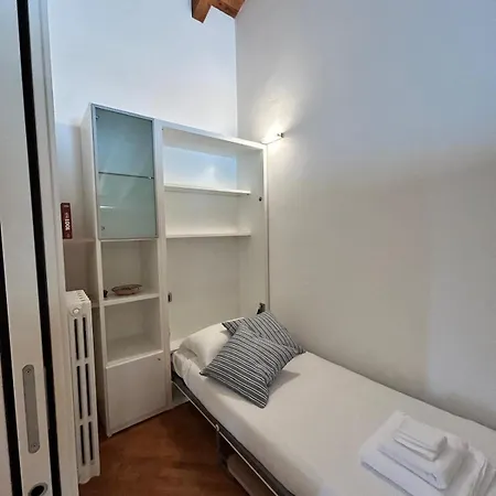 Mansarda Del Gallo Attico Vista Con Piscina Lejlighed